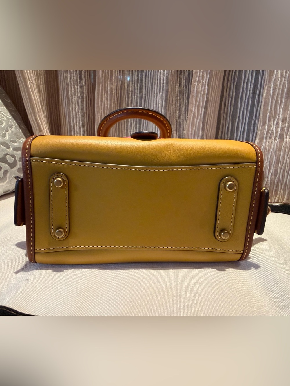 RARE Coach Coachies Winkie Rogue 17 Limited Edition Crossbody Bag - Picture 7 of 16